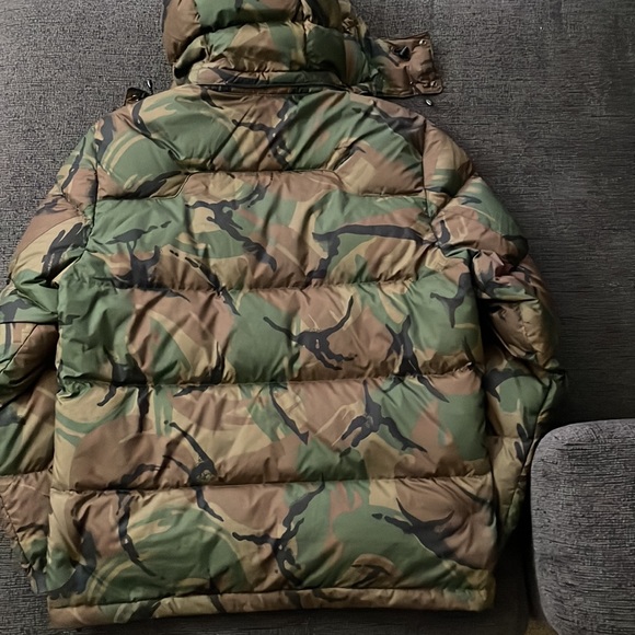 Mens camo polo puffer coat - Picture 2 of 3
